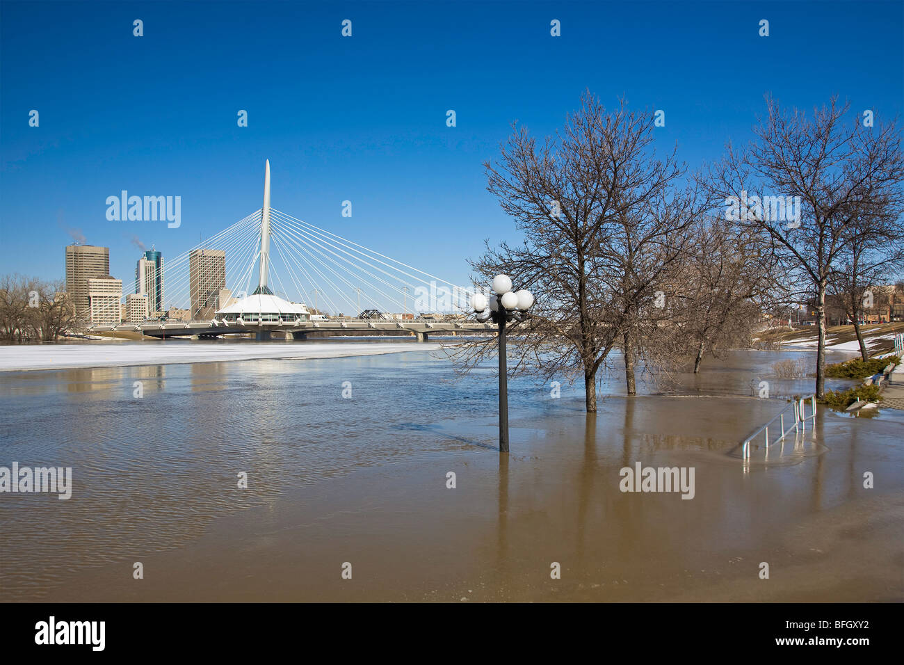 Spring flooding on the Red River, Winnipeg, Manitoba, Canada. Stock Photo