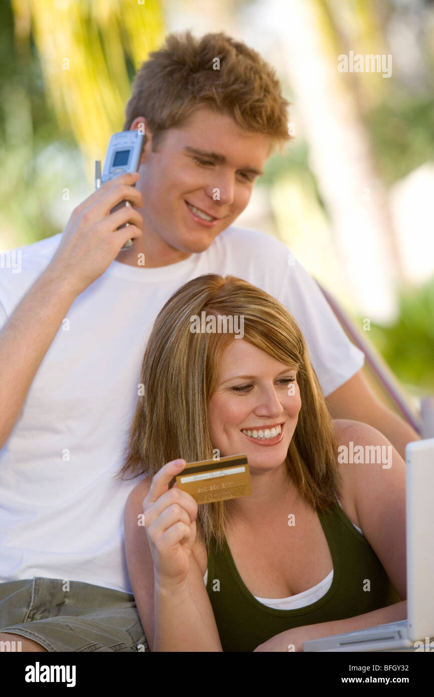 Couple Making Credit Card Purchase Stock Photo Alamy