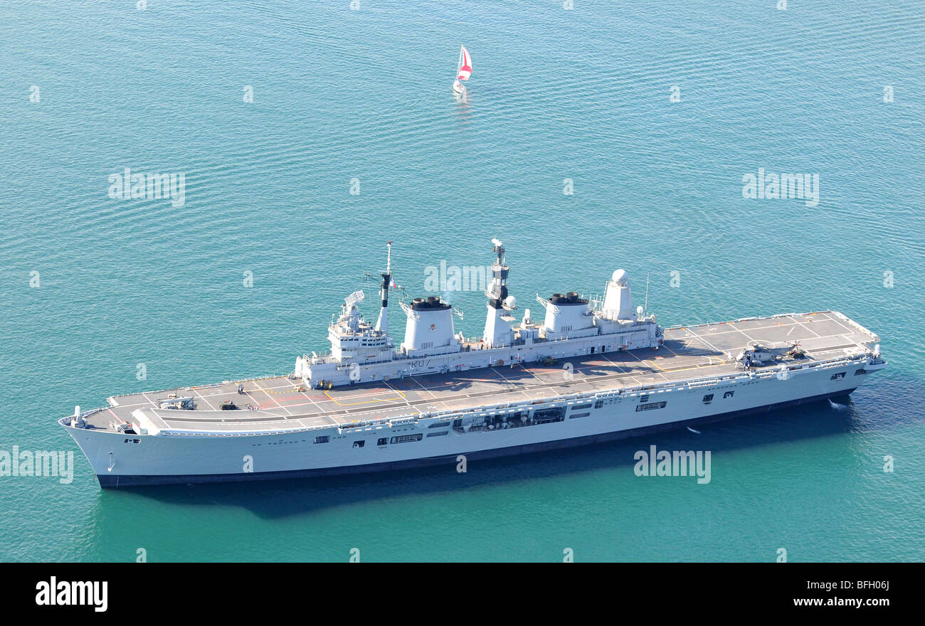 'HMS Ark Royal' aerial view of “aircraft carrier” 'HMS Ark Royal' 'Ark Royal' Stock Photo