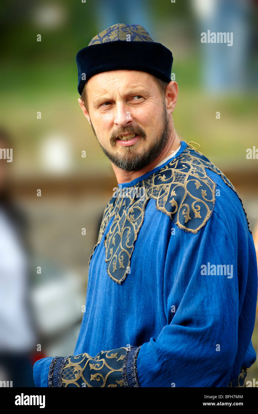 People in traditional Hungarian dress Annual wine festival ( szuret