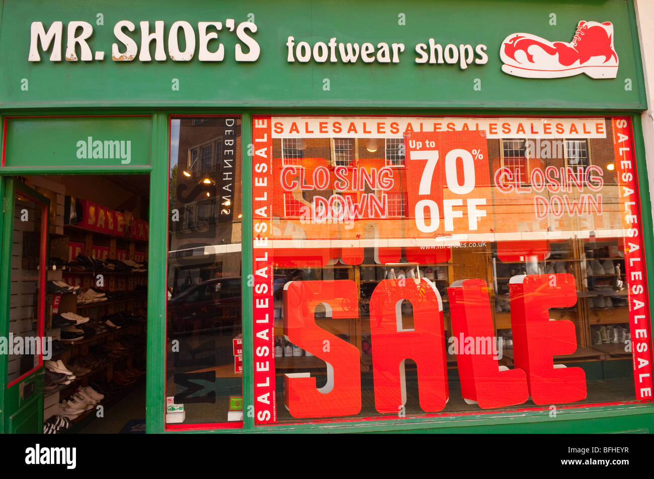 shoe shop store with closing down 