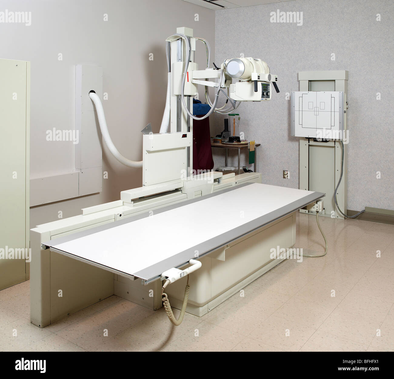 X Ray Machine In Hospital Stock Photo Alamy