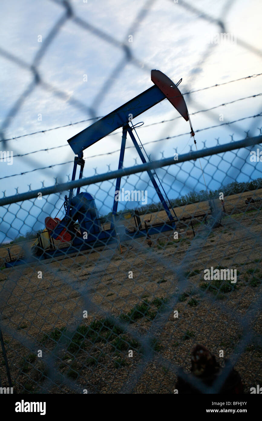 Chain pump hires stock photography and images Alamy