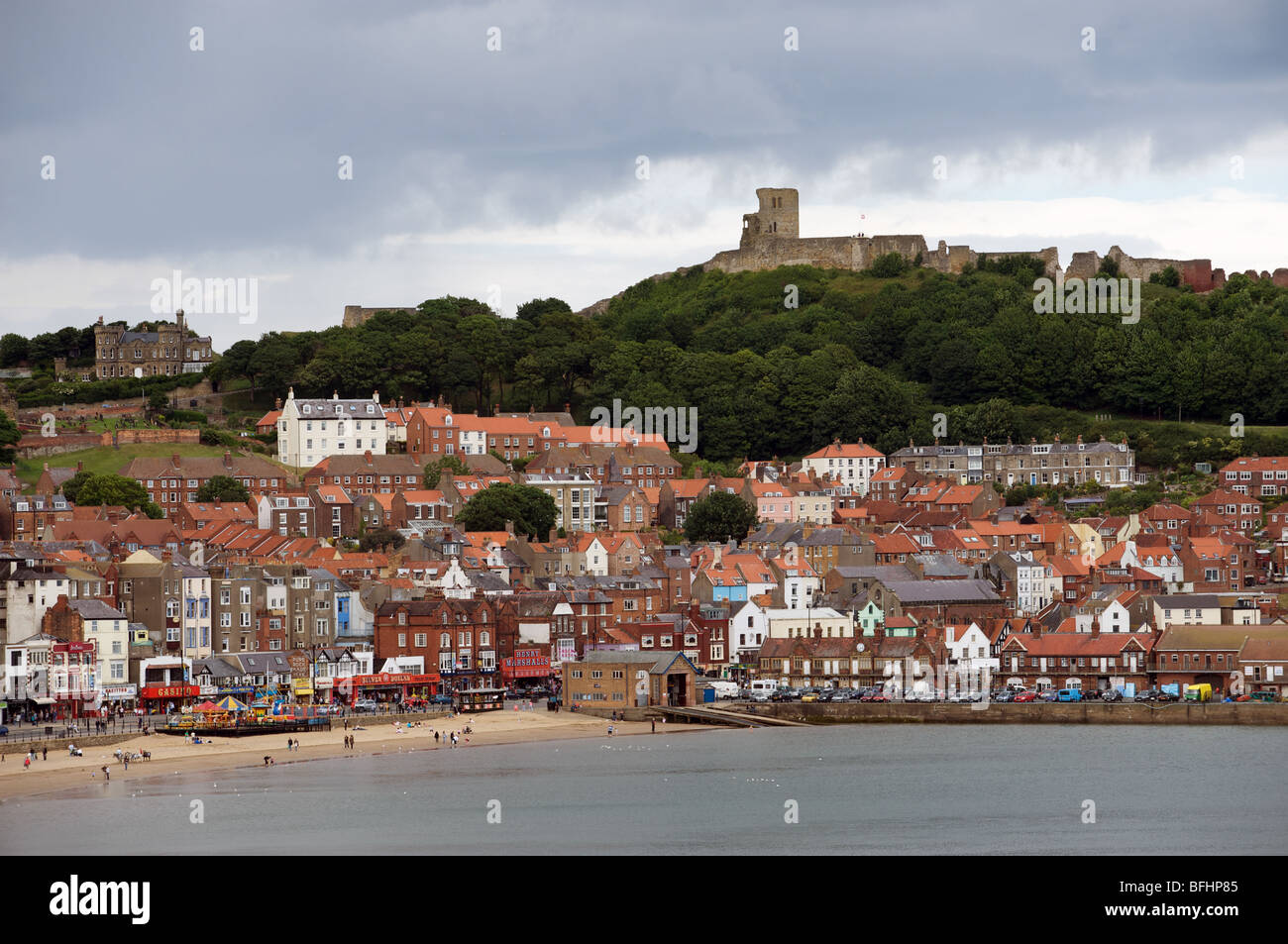 The Seaside Resort Of Scarborough North Yorkshire England Stock Photo the-seaside-resort-of-scarborough-north-yorkshire-england-stock-photo