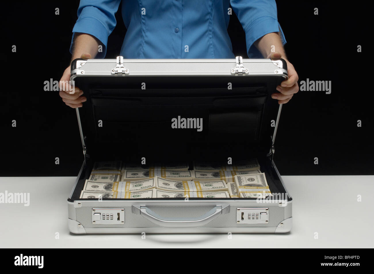 Briefcase Full of Money Stock Photo Alamy