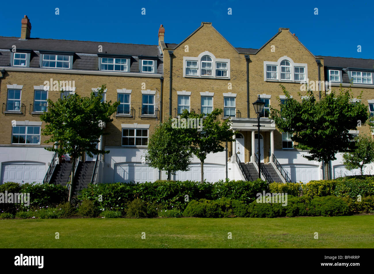 Europe, UK, London, surbiton, housing development new Stock Photo Alamy