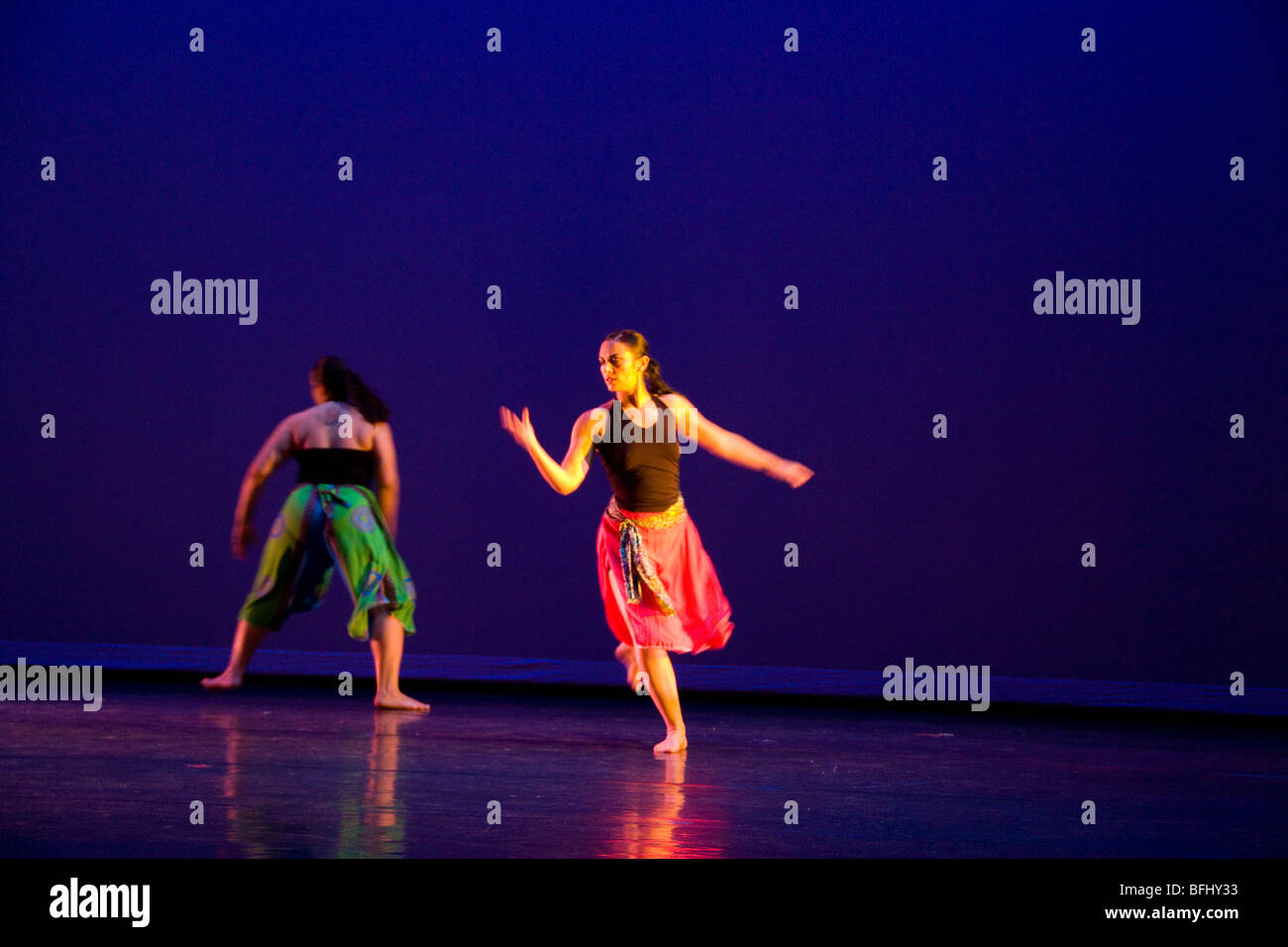 perform present choreograph modern jazz ballet hiphop student stage