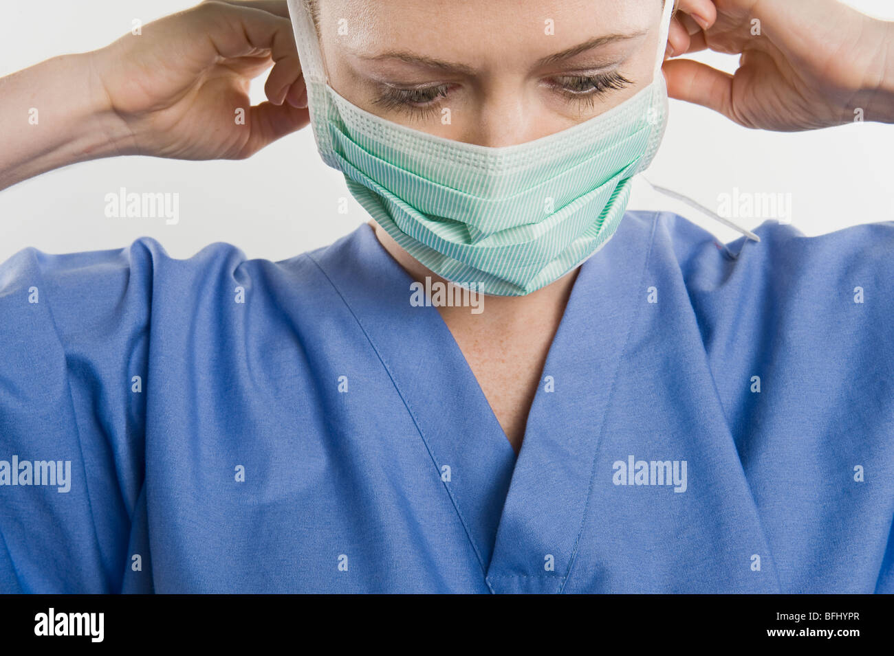 Nurse with mask hi-res stock photography and images - Alamy