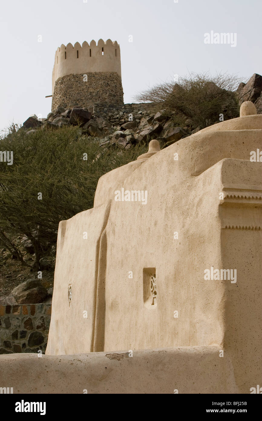 Bidyah, UAE, two watchtowers overlooking Al Bidyah Mosque built in 1446 Stock Photo