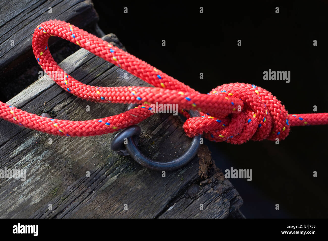 Mooring knots hi-res stock photography and images - Alamy