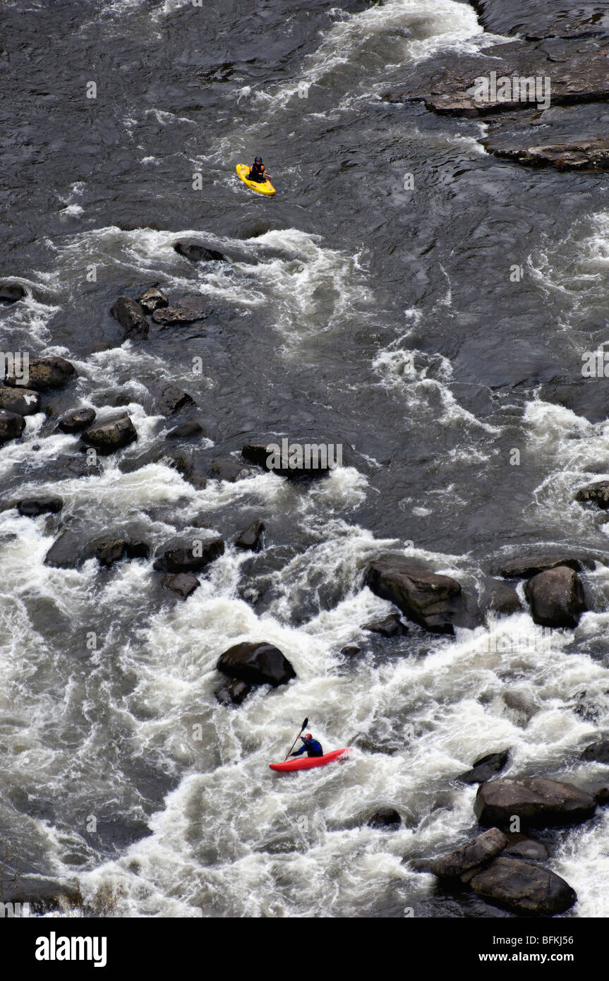 Kayakers on the Russell Fork River in Breaks Interstate Park in