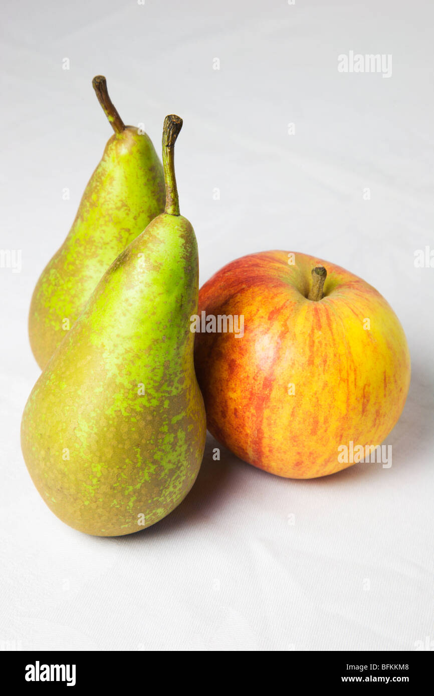 Apple Pears High Resolution Stock Photography and Images Alamy