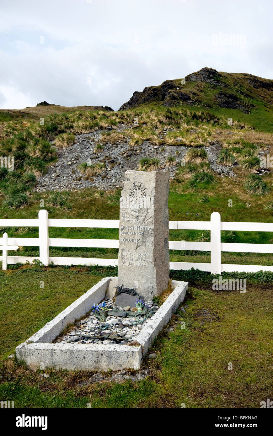 South Georgia, South Atlantic Grytviken cemetery Shackleton grave Stock Photo