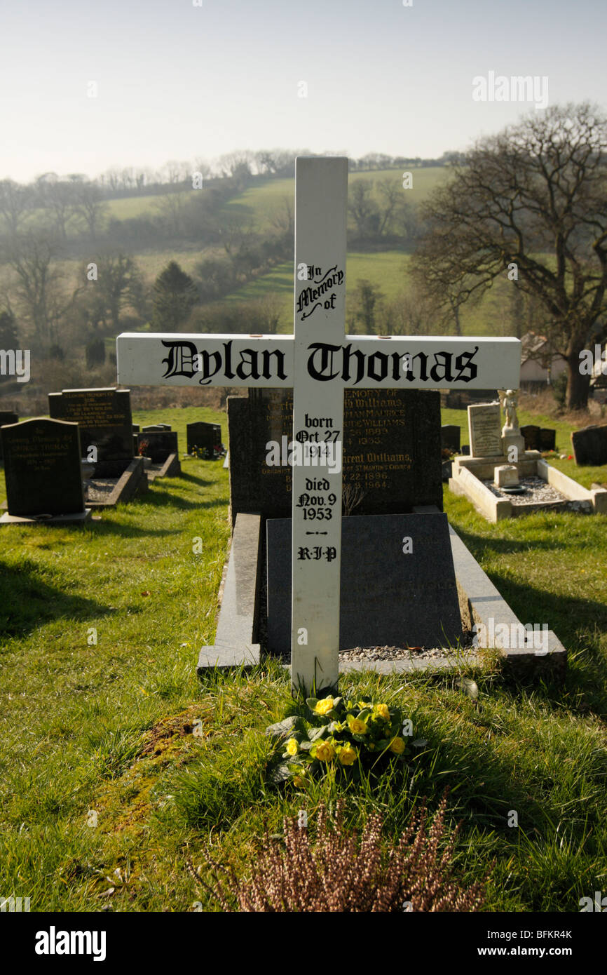 Grave of poet Dylan Thomas, St. Martin's Church, Laugharne, Carmarthenshire, South Wales, U.K. Stock Photo