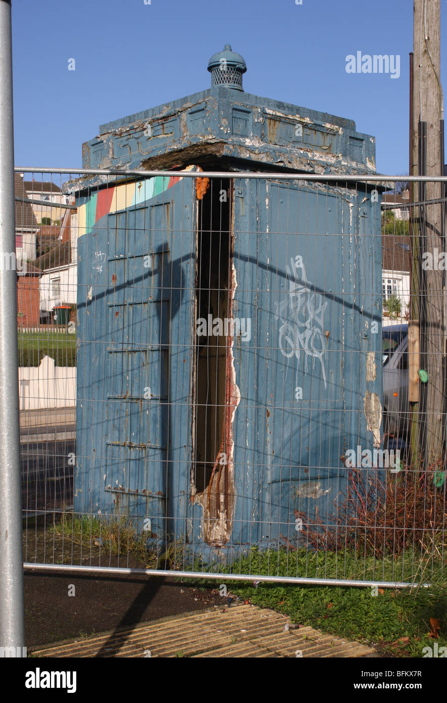 Tardis concrete police box hires stock photography and images Alamy