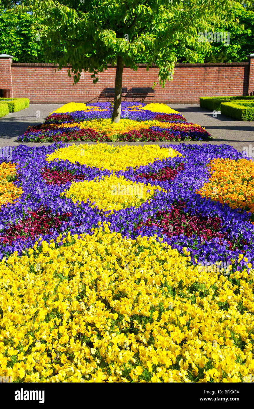 Keukenhof, Netherlands, world's largest flower park Stock Photo Alamy