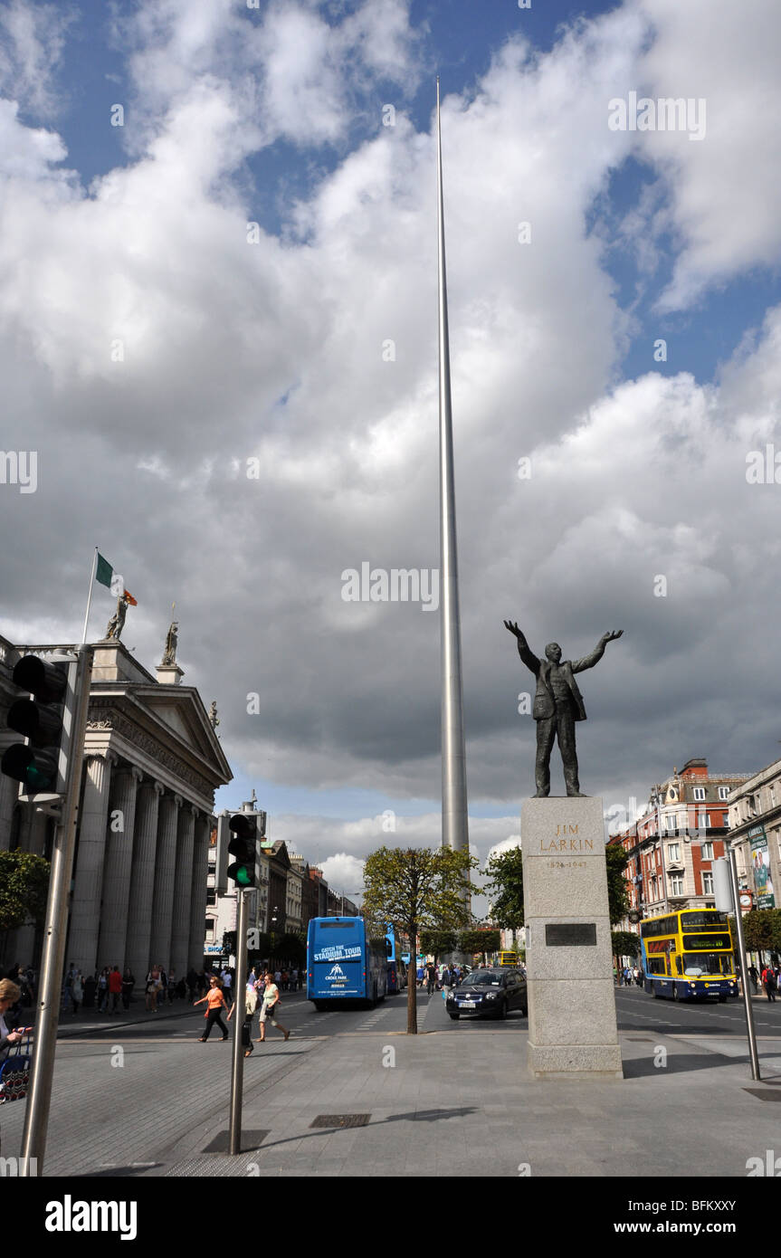 O Connell St Dublin with th GPO  (General Post Office) on left, scenc of the 1916 rising Stock Photo