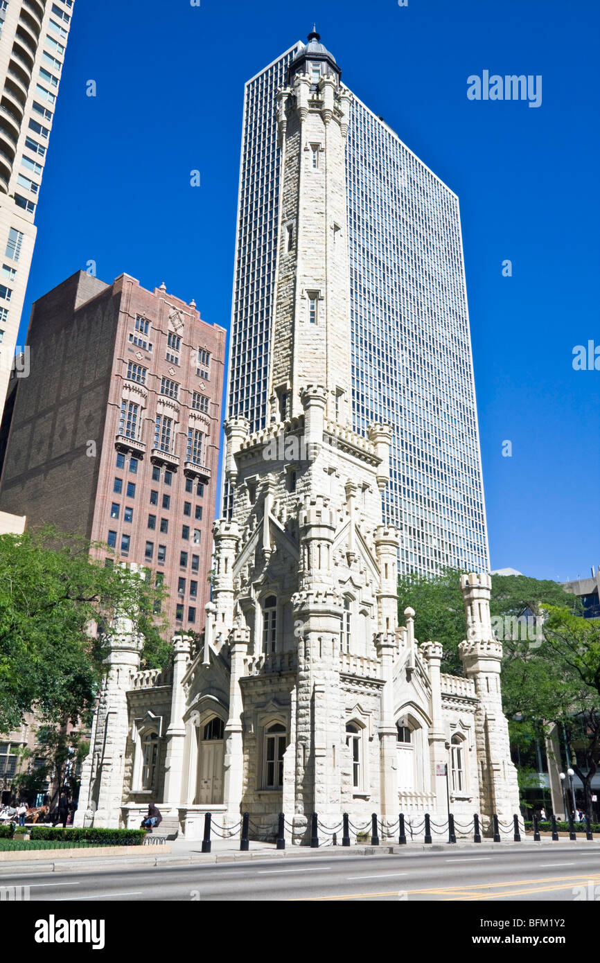 Old Chicago Water Tower Hi-res Stock Photography And Images - Alamy