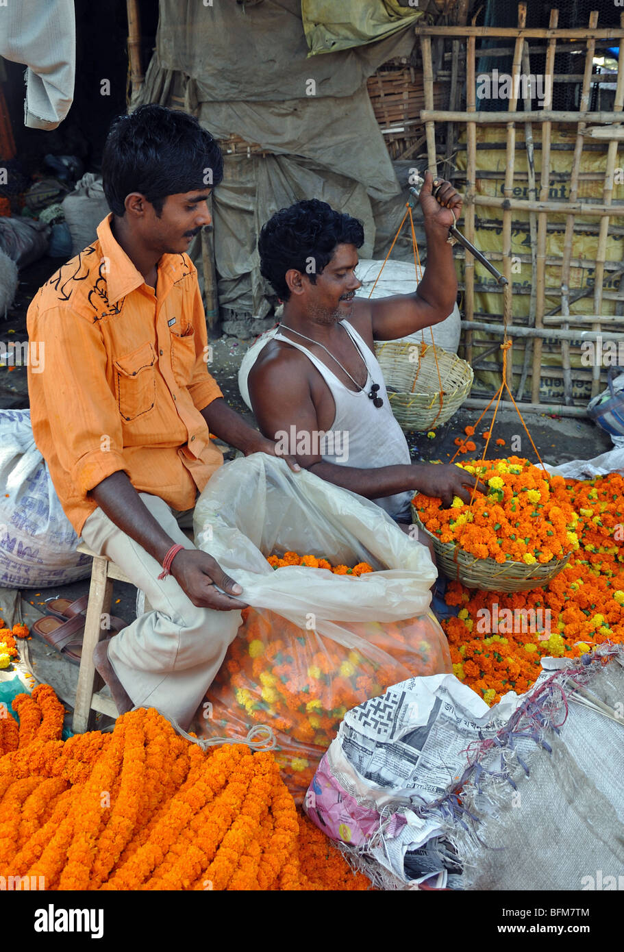 The Flower Market, Malik Ghat, Kolkata or Calcutta, West Bengal, India