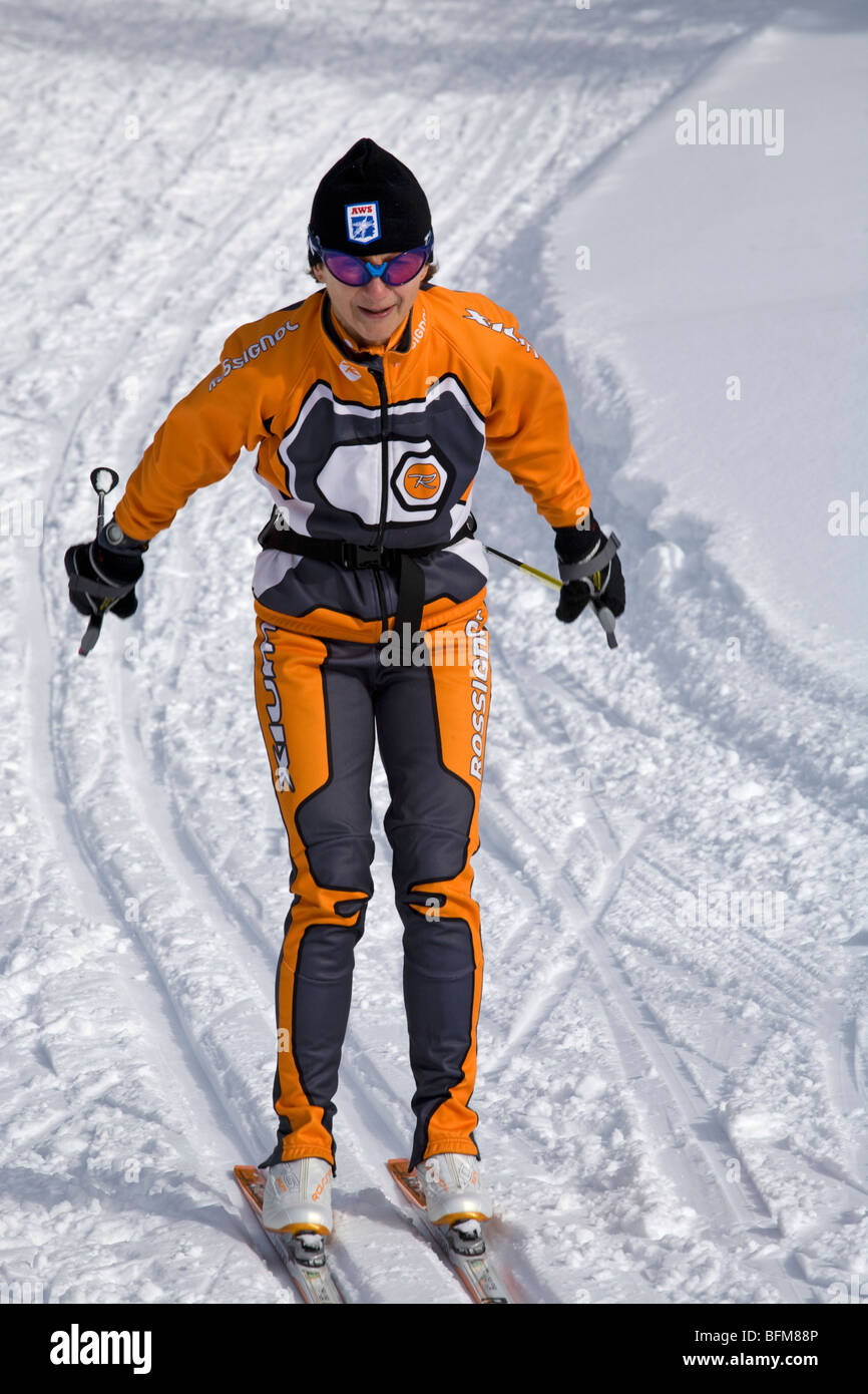 Skiers on mount bachelor hires stock photography and images Alamy