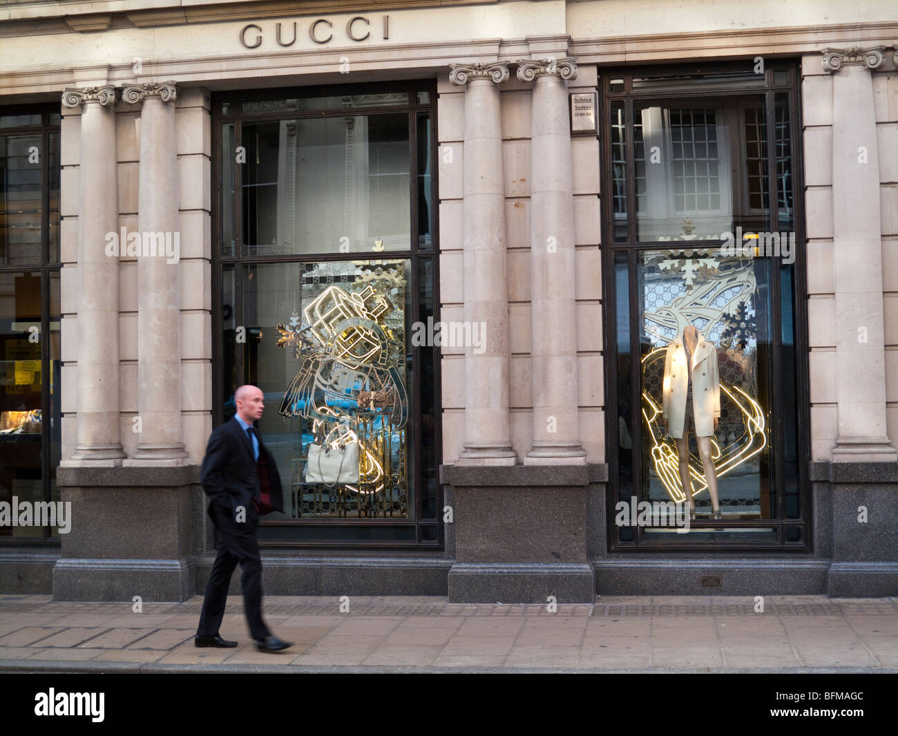 Gucci London High Resolution Stock Photography and Images - Alamy