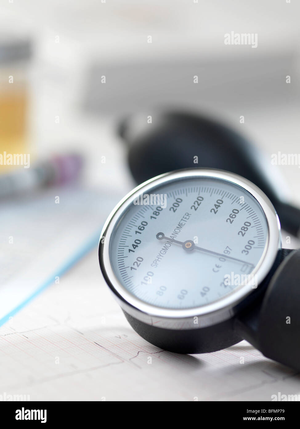 Blood pressure gauge Stock Photo Alamy