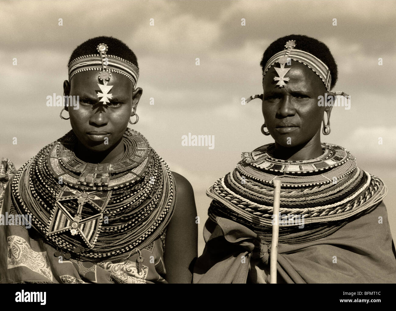 Maasai wedding necklace hi res stock photography and images Alamy