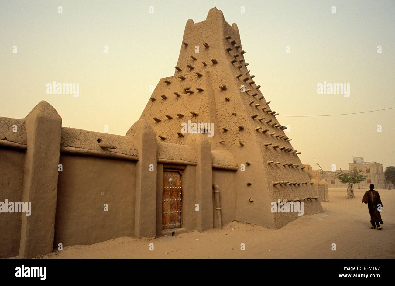 Timbuktu Hi res Stock Photography And Images Alamy timbuktu-hi-res-stock-photography-and-images-alamy