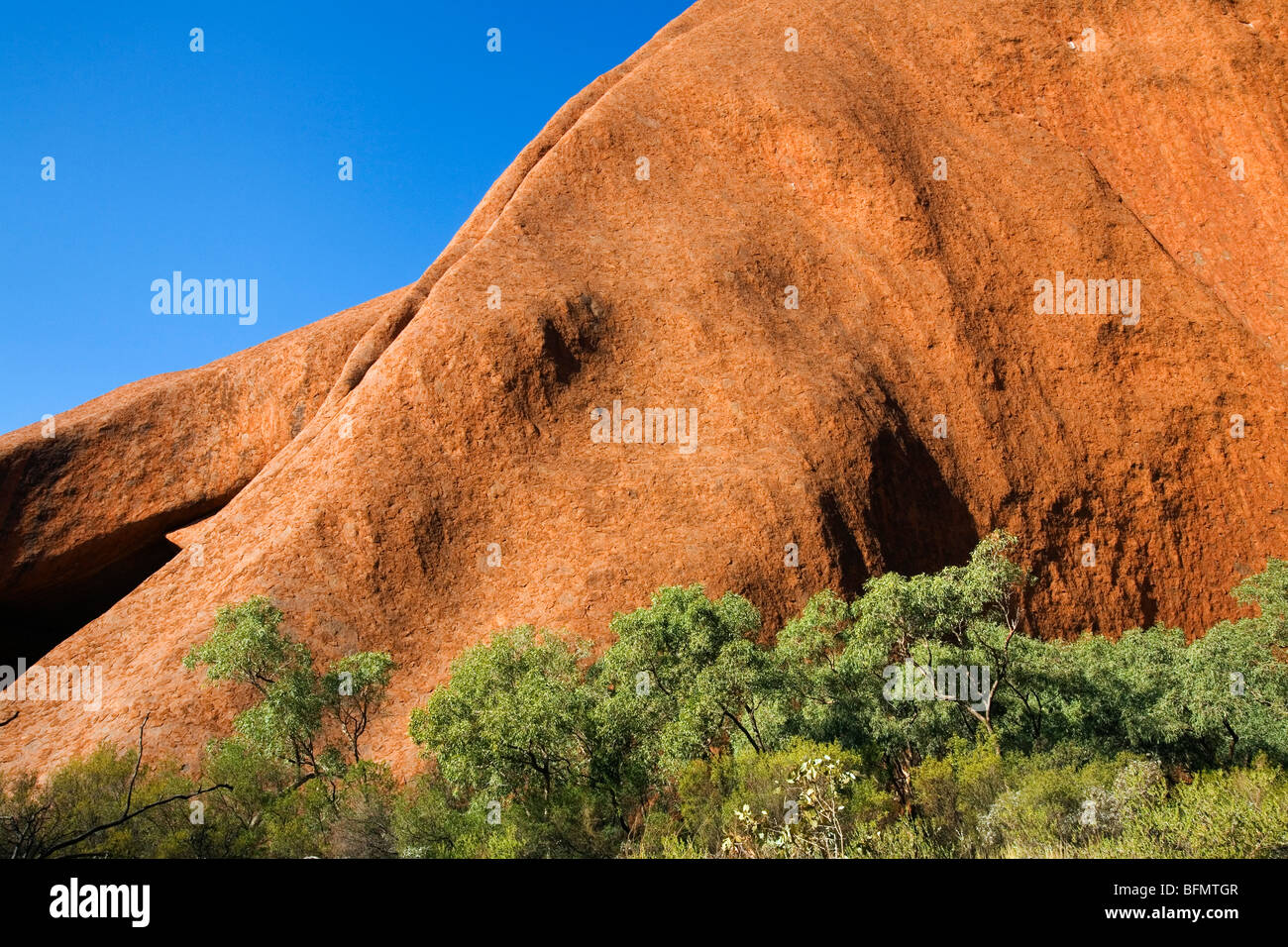 Australia, Northern Territory, Uluru-Kata Tjuta National Park.  View of Uluru (Ayers Rock) from the Mala walk.  (PR) Stock Photo