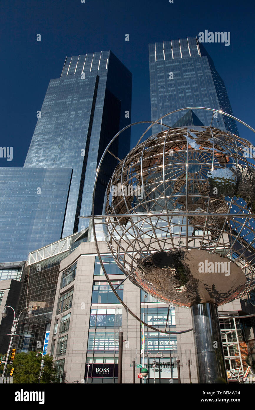 Columbus Circle with Globe and The Deutsche Bank Center , formerly Time