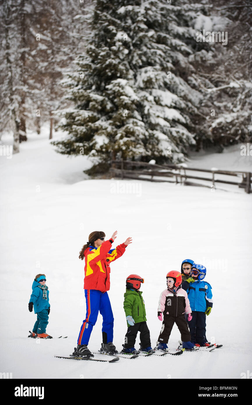 Austria, The Tyrol, Seefeld, kindergarden ski school Stock Photo