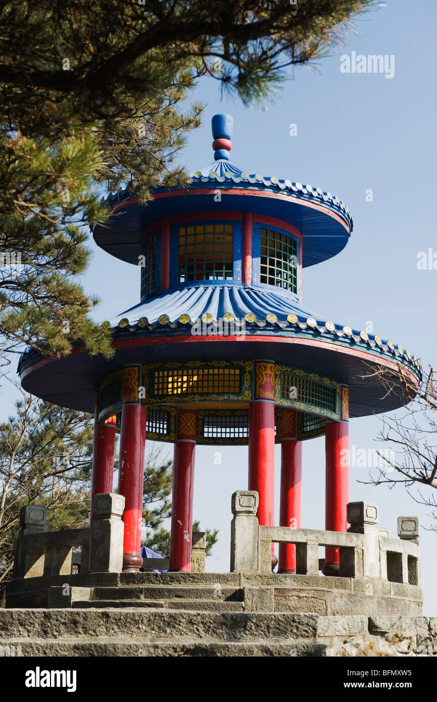 China, Jiangxi Province, a pavilion at Lushan mountain, Unesco World Heritage site Stock Photo