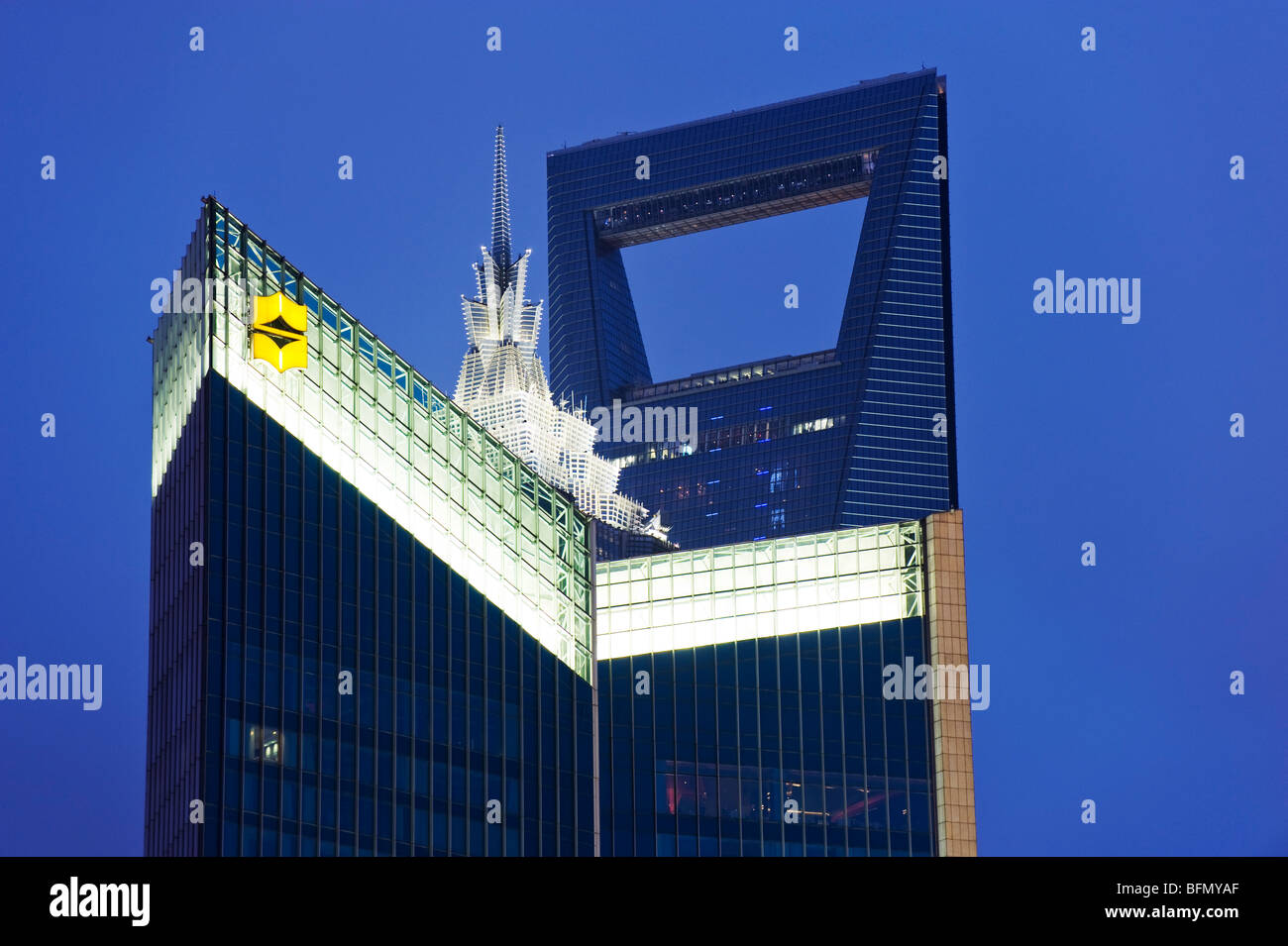 New shanghai international hi-res stock photography and images - Alamy