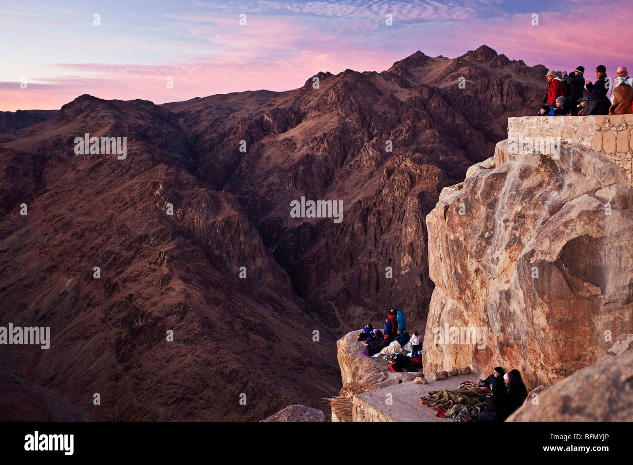 Egypt, Janub SIna, Uqrat Safah, Mount Sinai, pilgrims watch the sunrise from the top of Mount Sinai Stock Photo