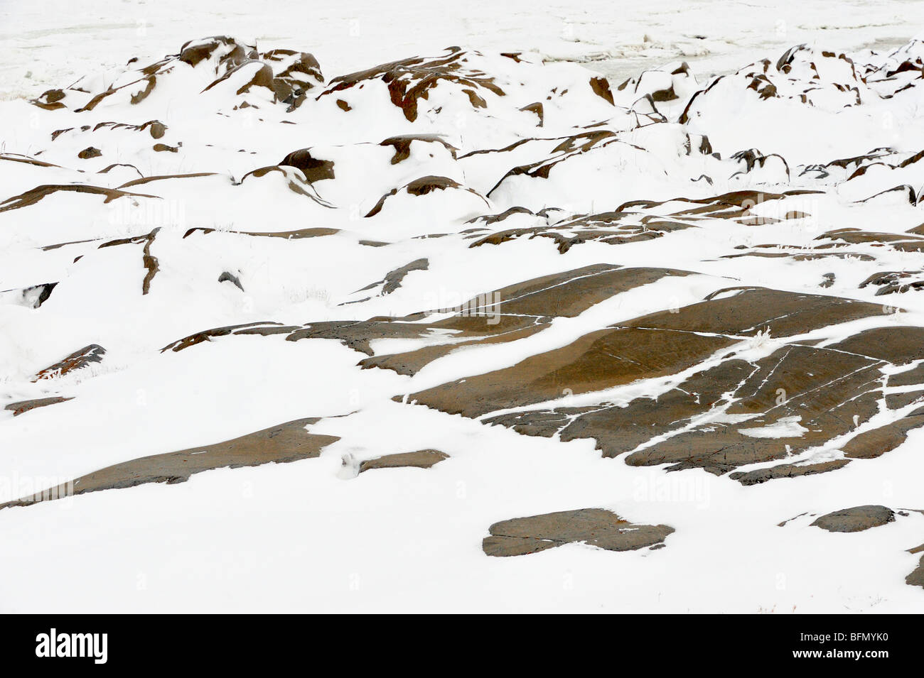 Coastal scene rocky edges hi-res stock photography and images - Alamy