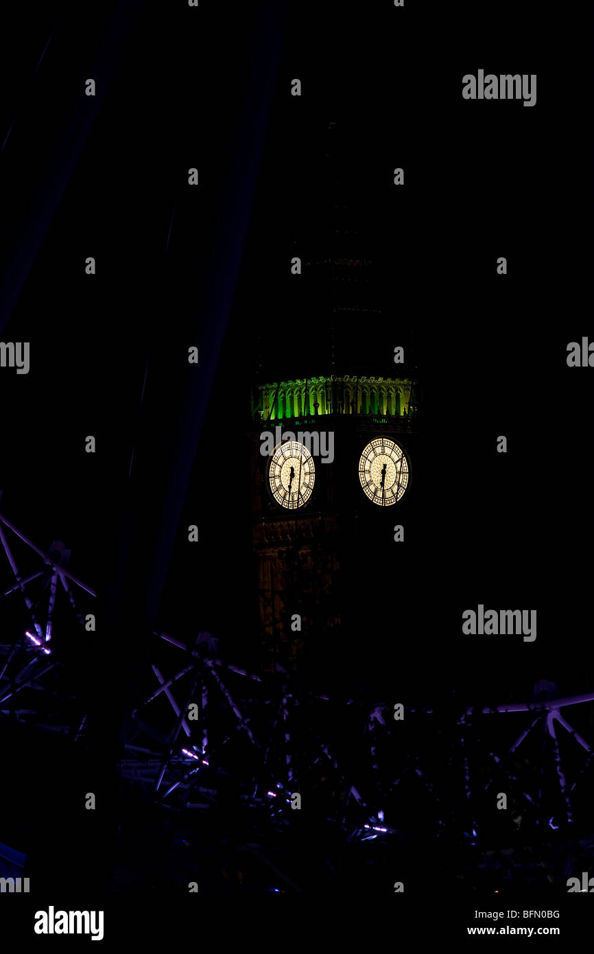Illuminated clock face hires stock photography and images Alamy