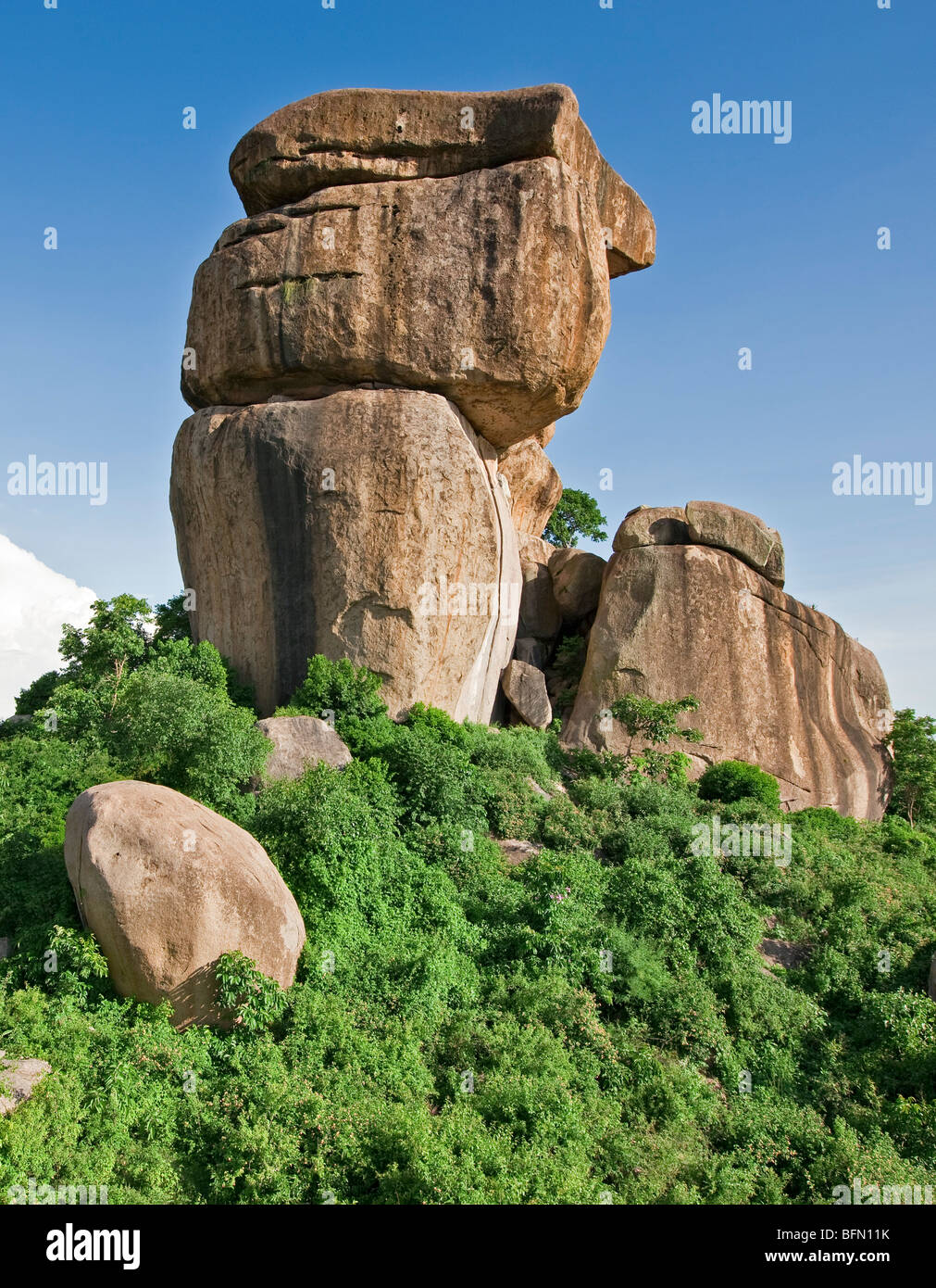 Kenya, Nyanza District. Kit Mikayi, a rock cluster standing some 80 metres high, important site for the  Luo community. Stock Photo