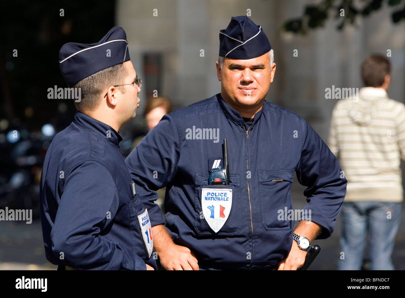 French police uniform hi-res stock photography and images - Alamy