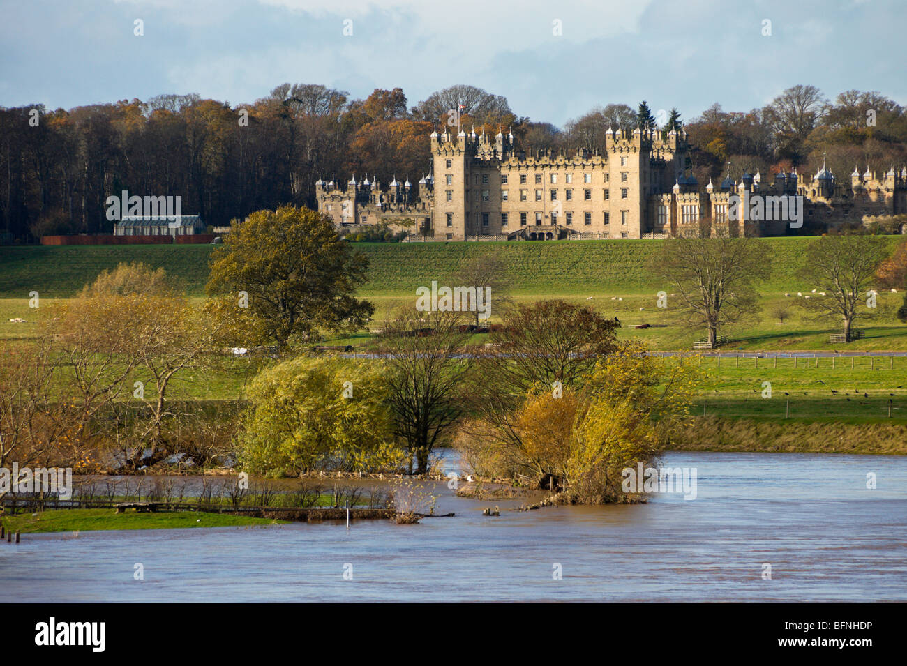 River Tweed Kelso Scotland November 2009 flooding view from bridge towards Floors Castle - water at flood level Stock Photo