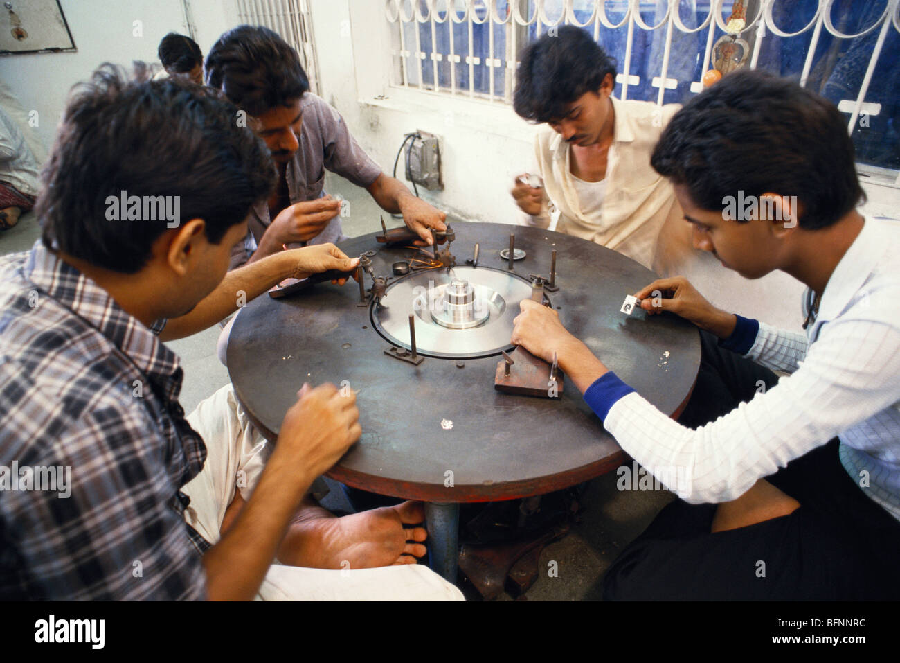 Diamond polishing hires stock photography and images Alamy