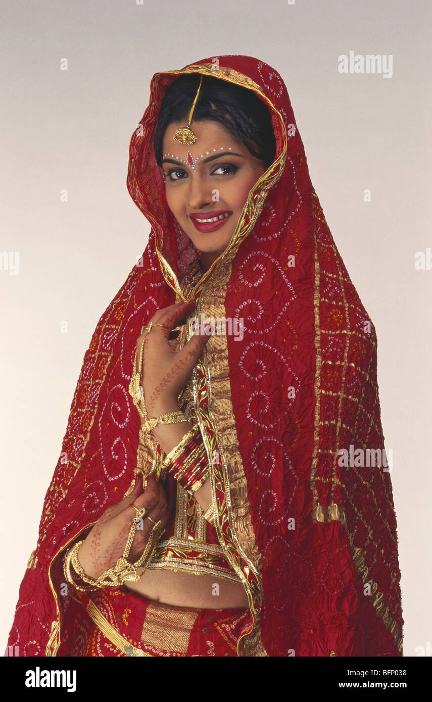 Indian Rajasthani bride in wedding dress India MR 145 Stock Photo Alamy
