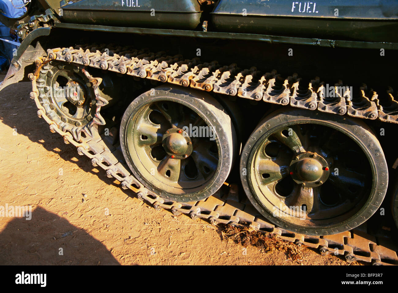 main battle tank, battle tank, universal tank, continuous track, tank tread, caterpillar track, Indian army tank wheels , India, Asia, Stock Photo