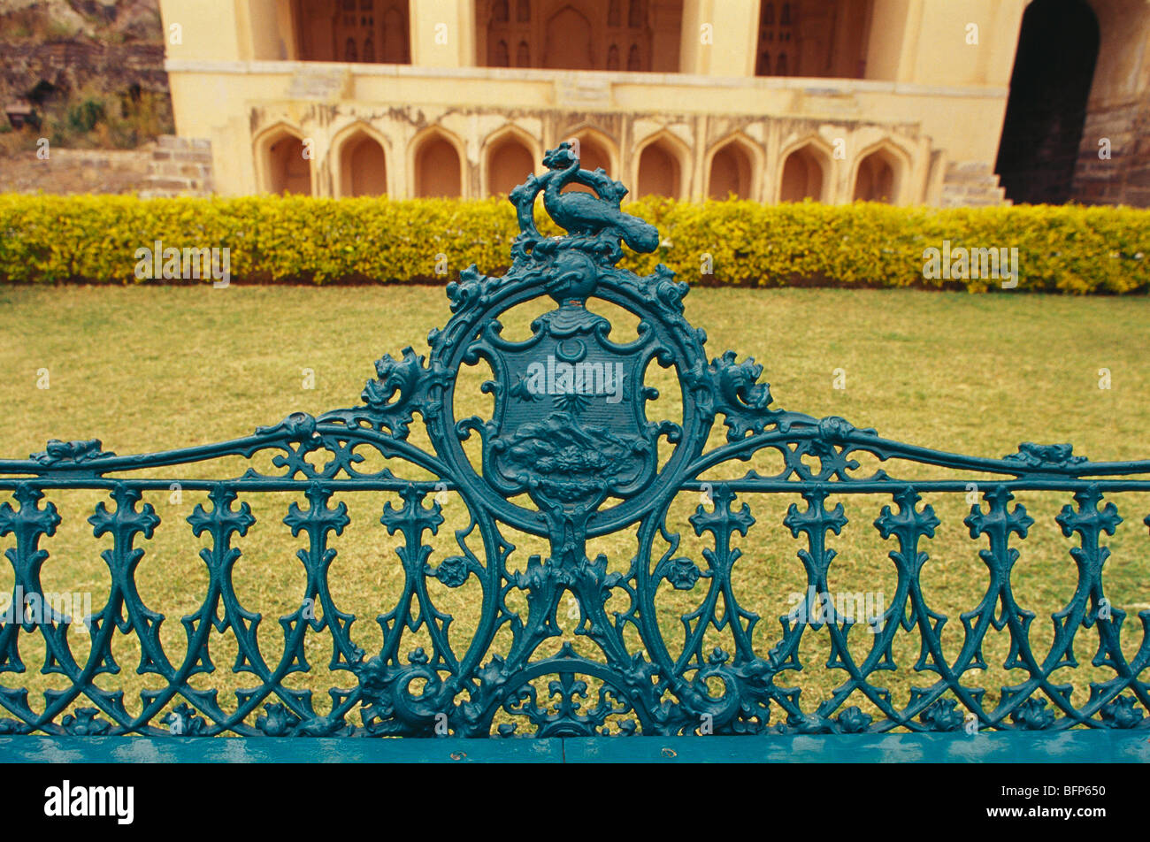 Cast iron grill india hi-res stock photography and images - Alamy