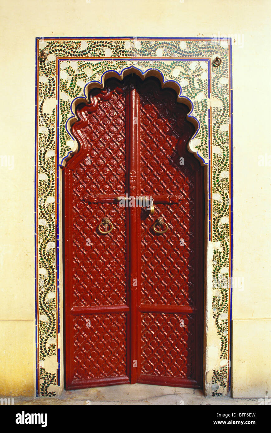 AAD 66352 : Closed door in More Chowk in City palace ; Udaipur ; Rajasthan ; India Stock Photo