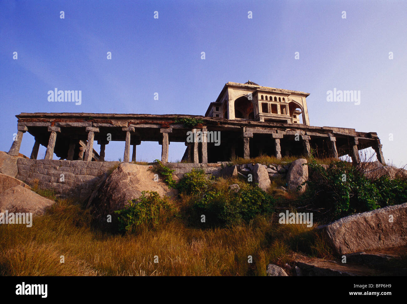 MAA 66384 : Darbar Hall in Krishnagiri fort in 13th Century ; Gingee ; Tamil Nadu ; India Stock Photo