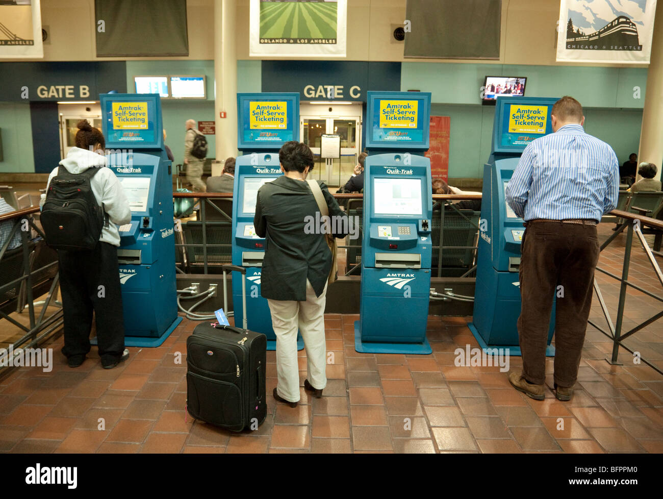 Rail travellers getting their tickets, Union Station, Washington DC, USA Stock Photo