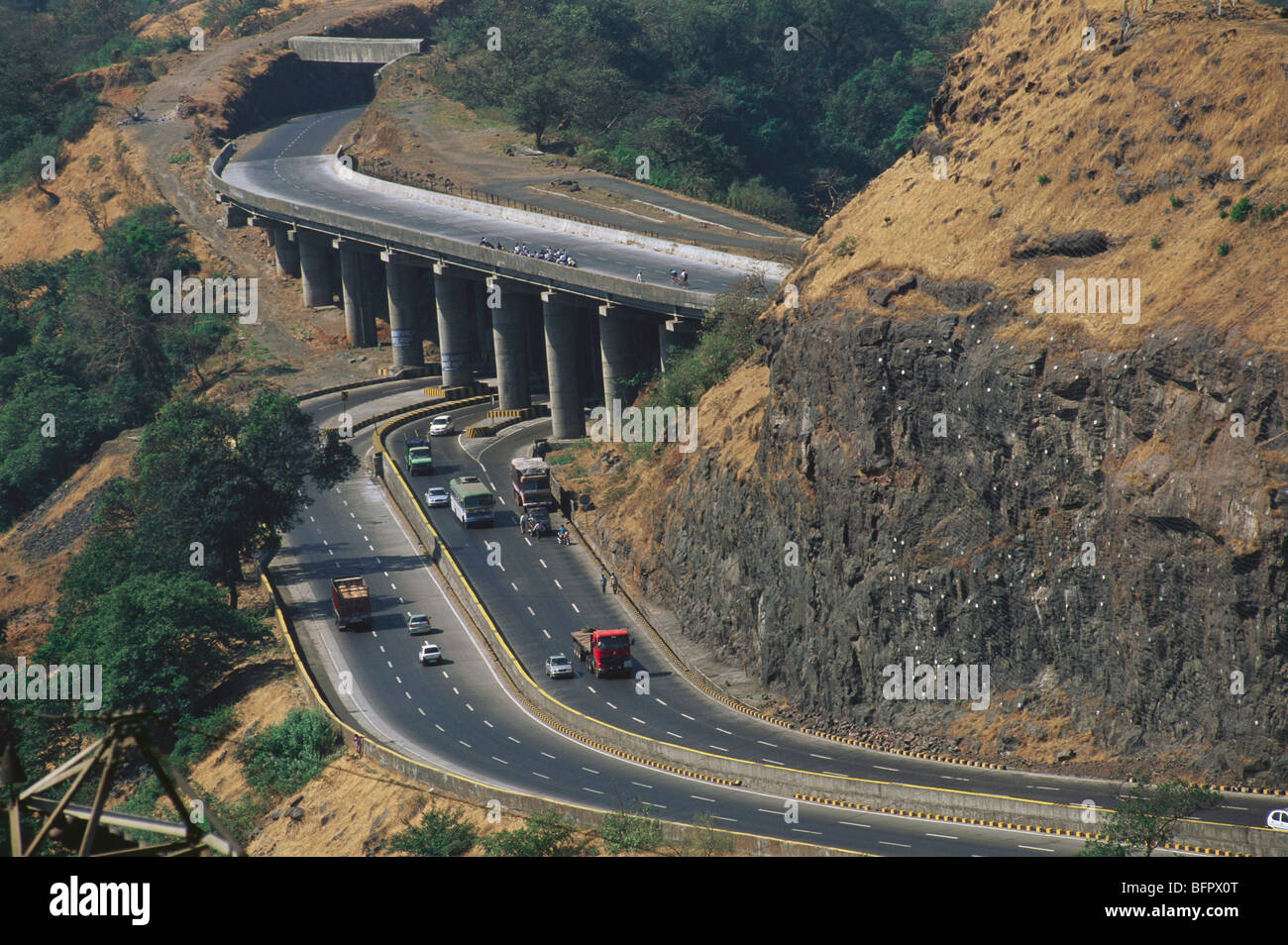 Aerial view of old and New Mumbai Pune expressway ; Khandala ; Maharashtra ; India - mmn 66550 Stock Photo