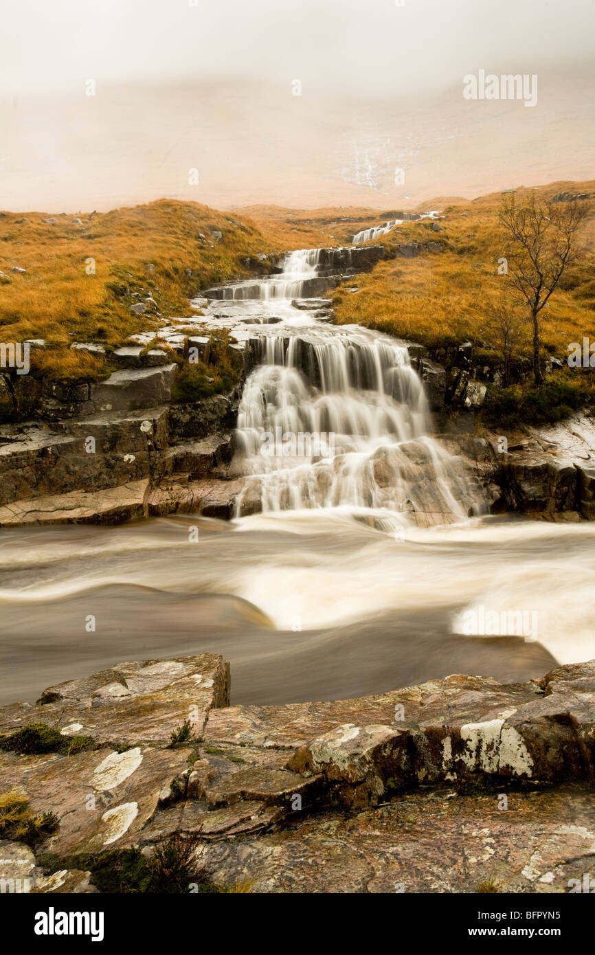 Stream flowing down mountain hi-res stock photography and images - Alamy