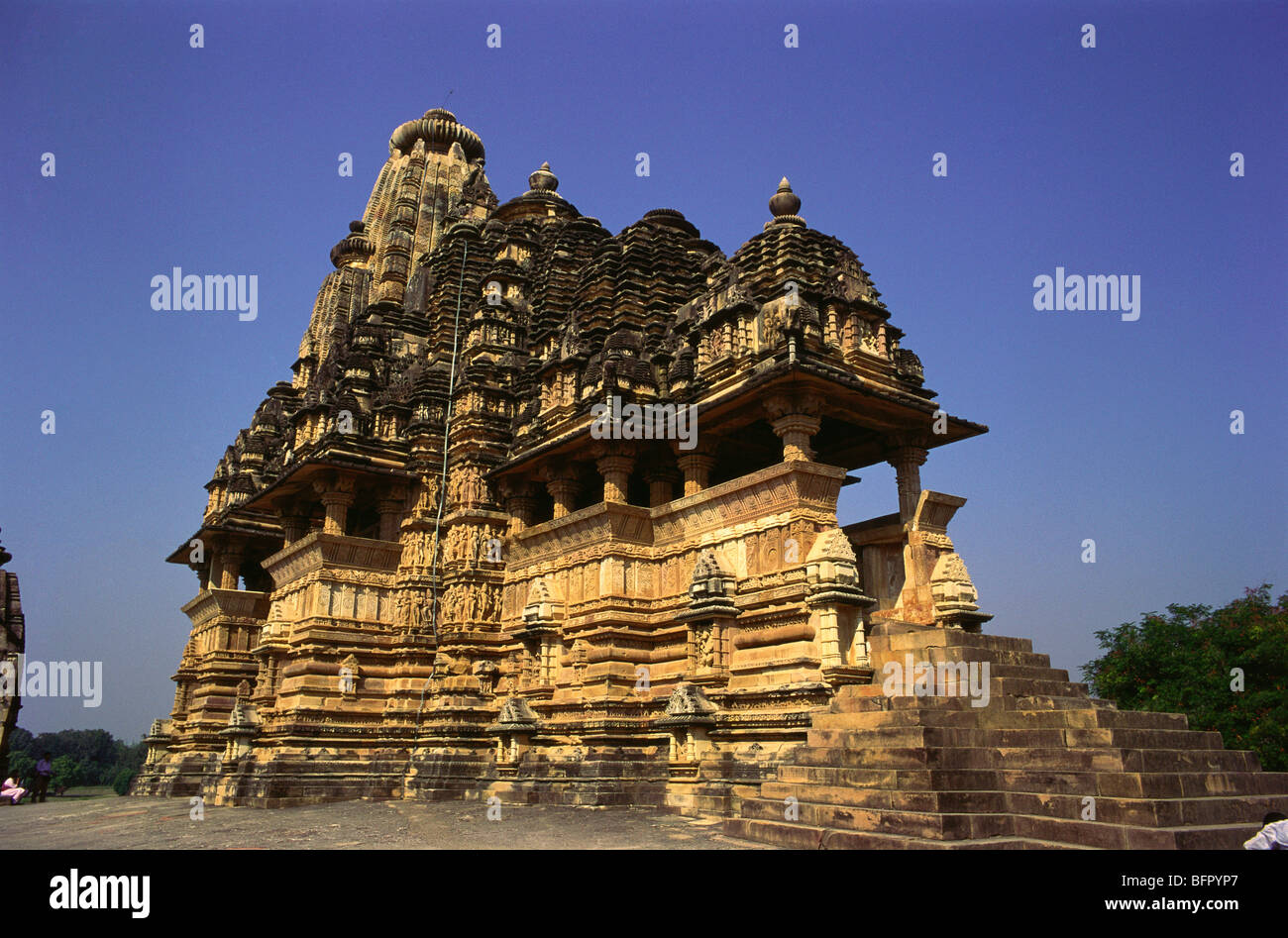 NMK 66837 : Vishwanath temple western group ; Khajuraho ; Madhya Pradesh ; India Stock Photo