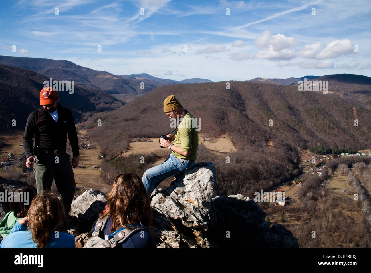 Hiking family mountains hi-res stock photography and images - Alamy